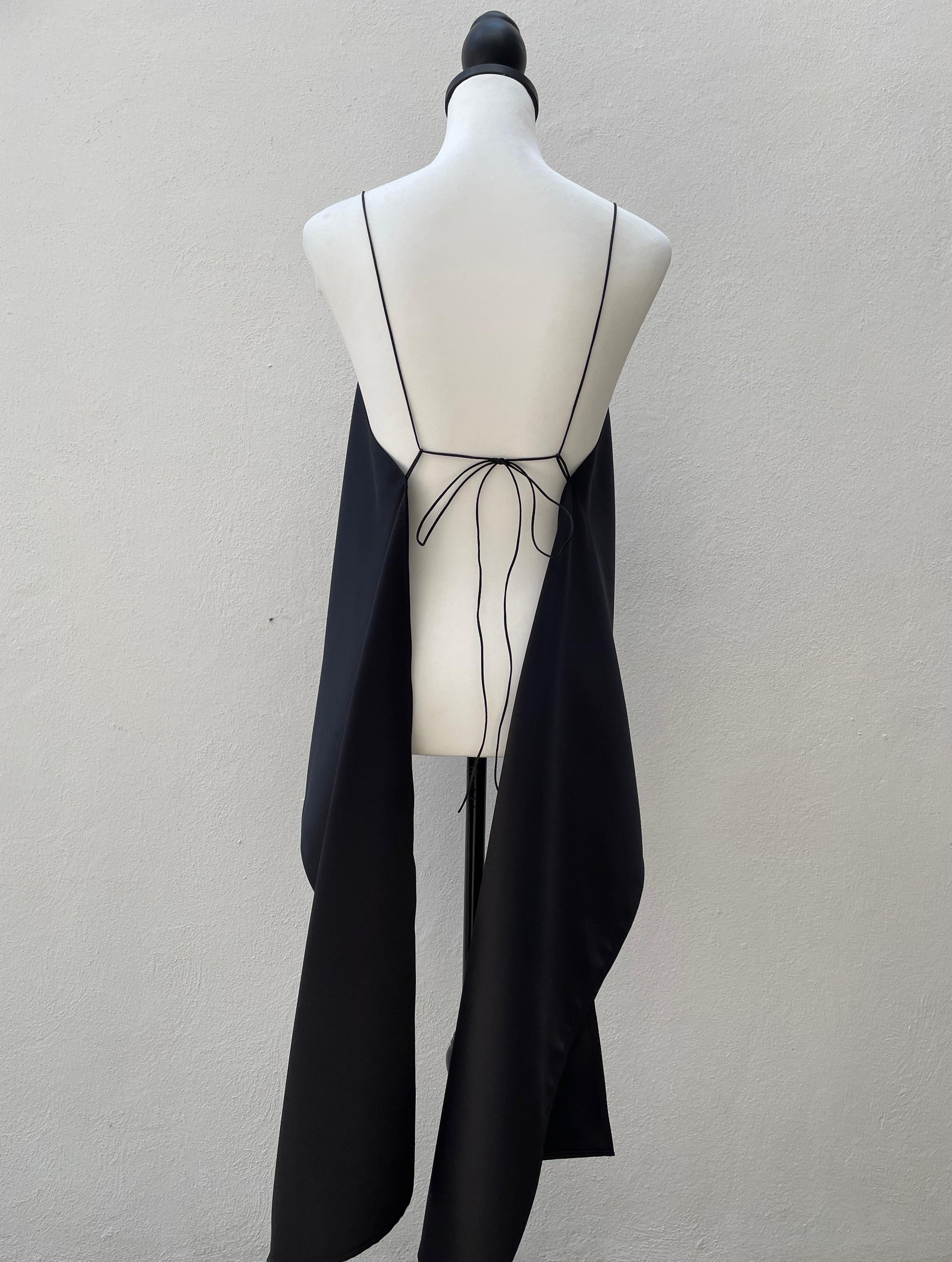 Blusa Obsidiana